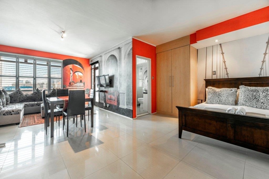 0 Bedroom Property for Sale in Sea Point Western Cape